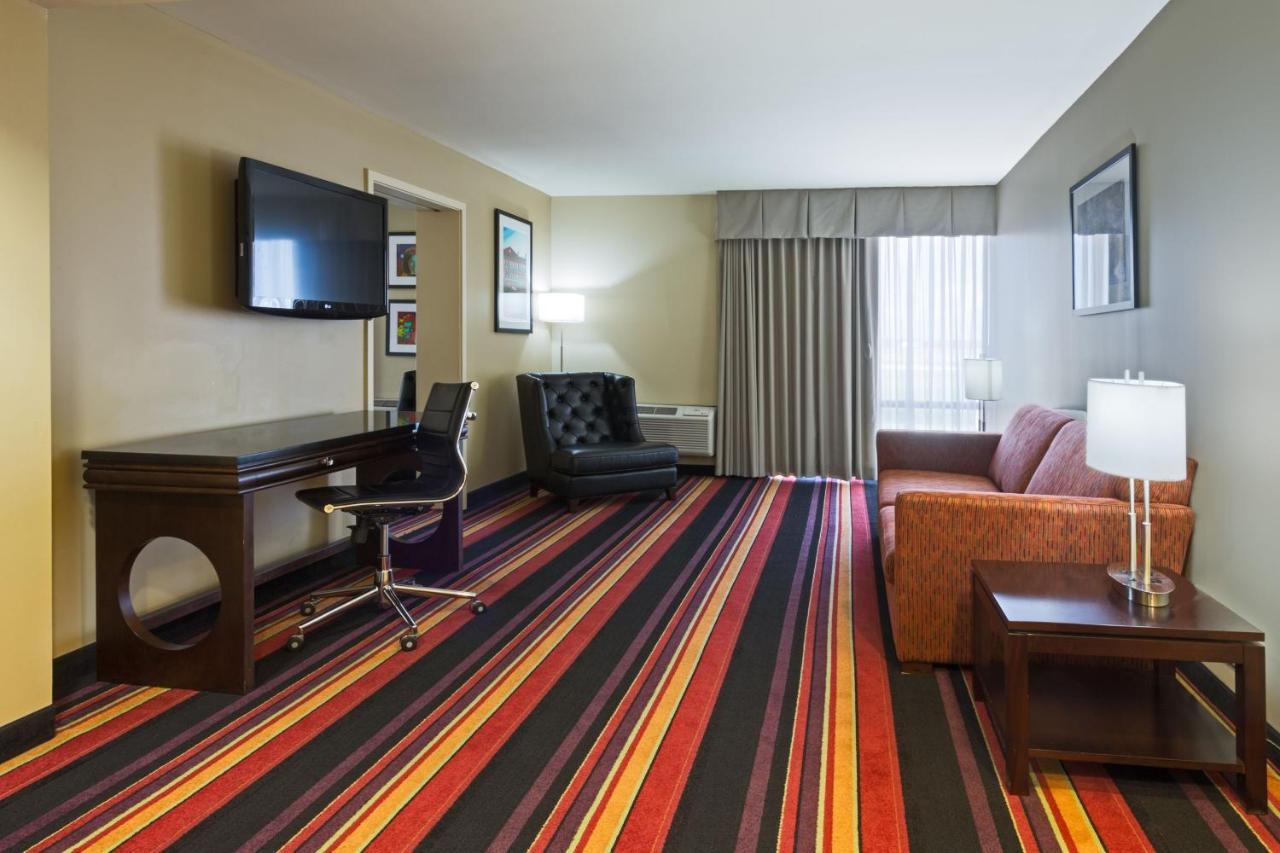 Clarion Hotel New Orleans - Airport & Conference Center ケナー エクステリア 写真